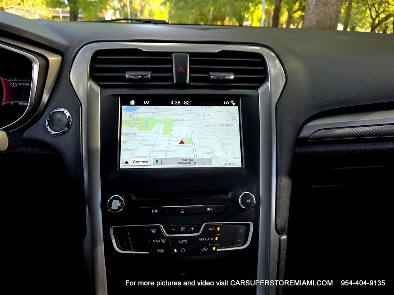 Ford Fusion Hybrid  2017