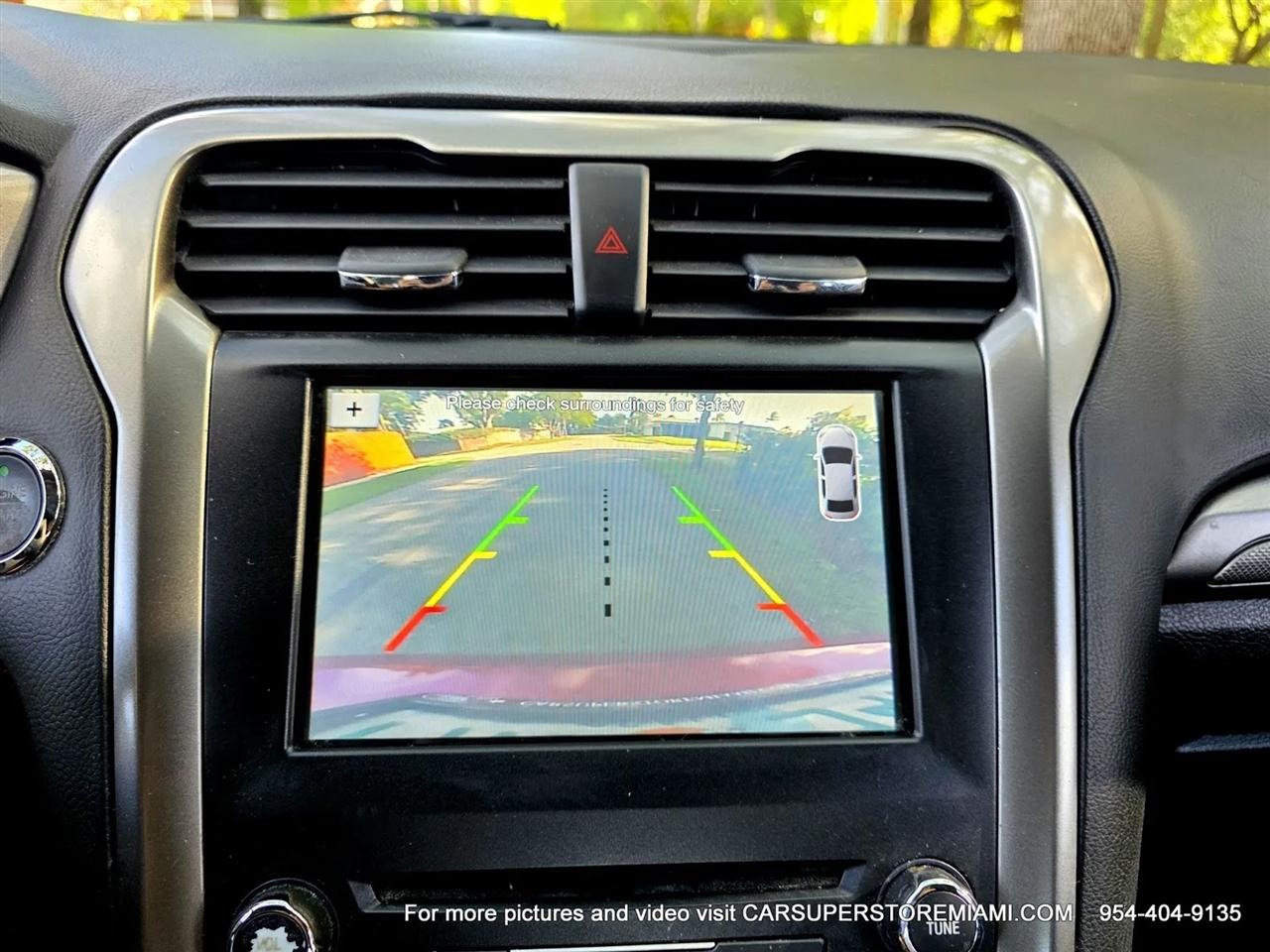 Ford Fusion Hybrid  2017