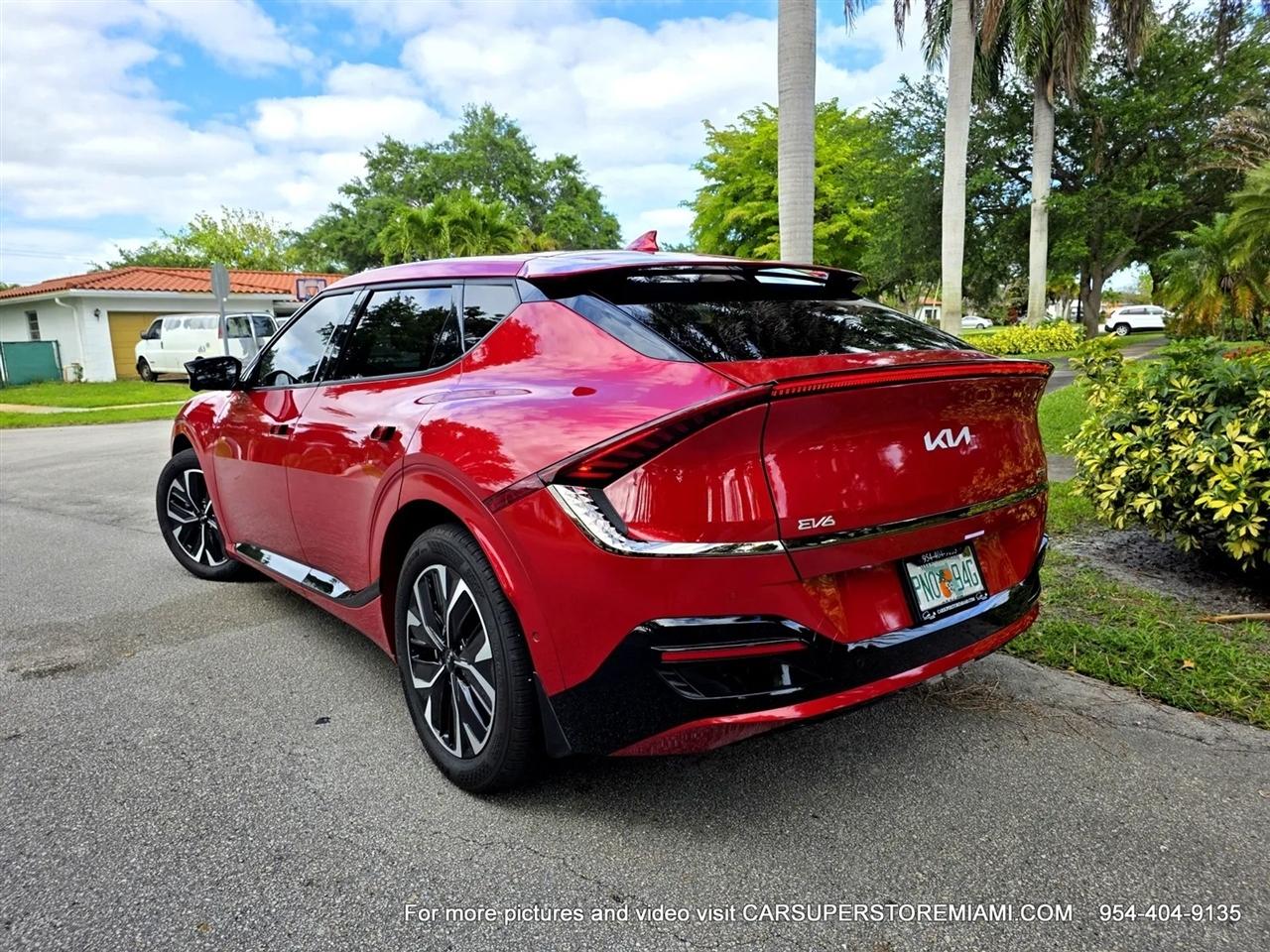 Kia EV6  2024