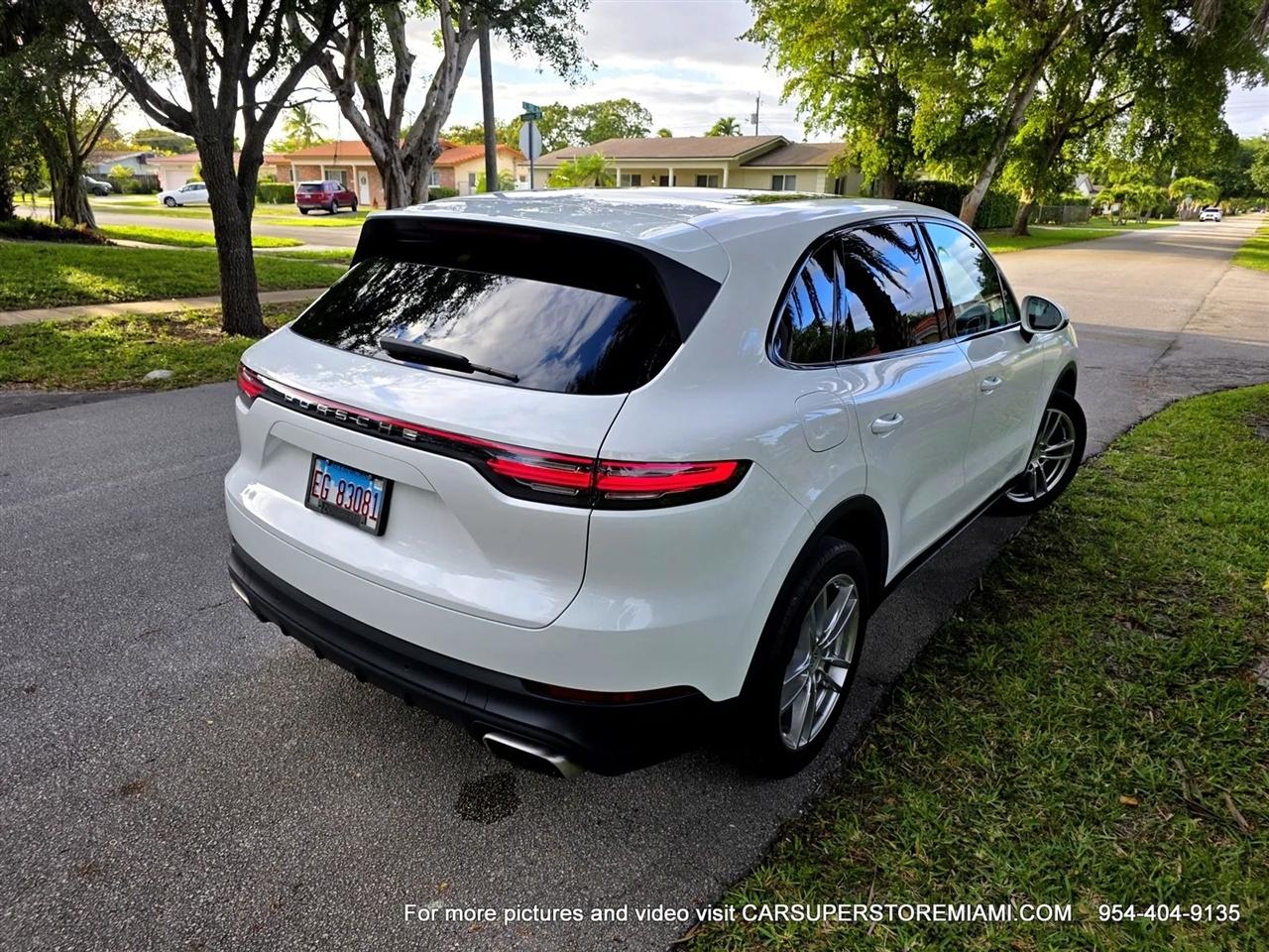 Porsche Cayenne  2019