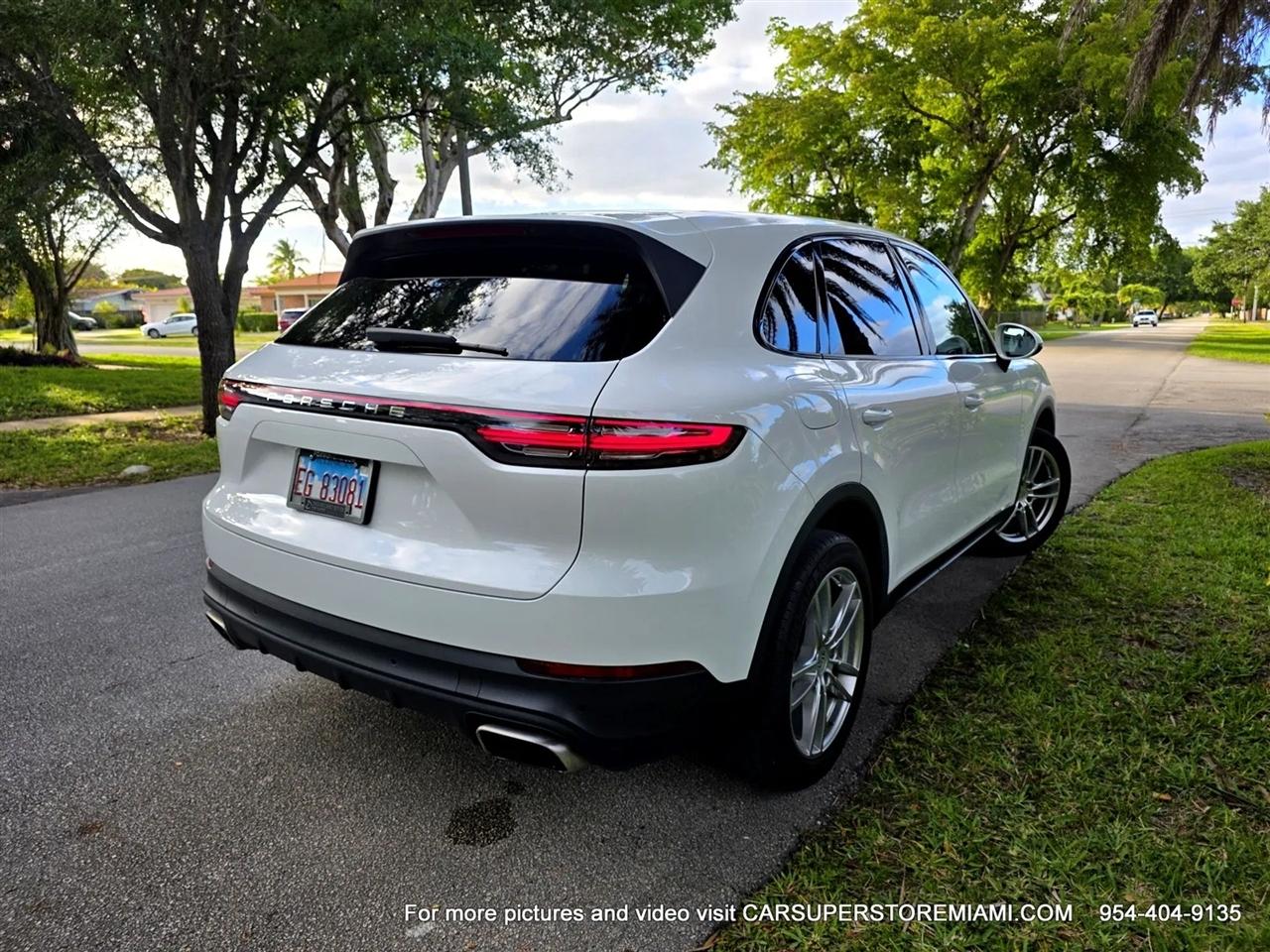 Porsche Cayenne  2019