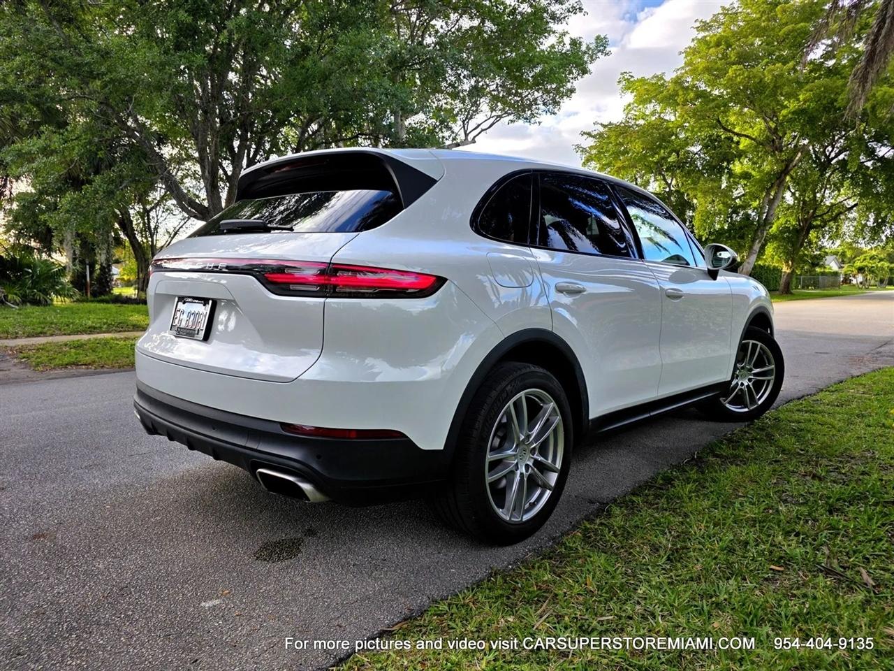 Porsche Cayenne  2019