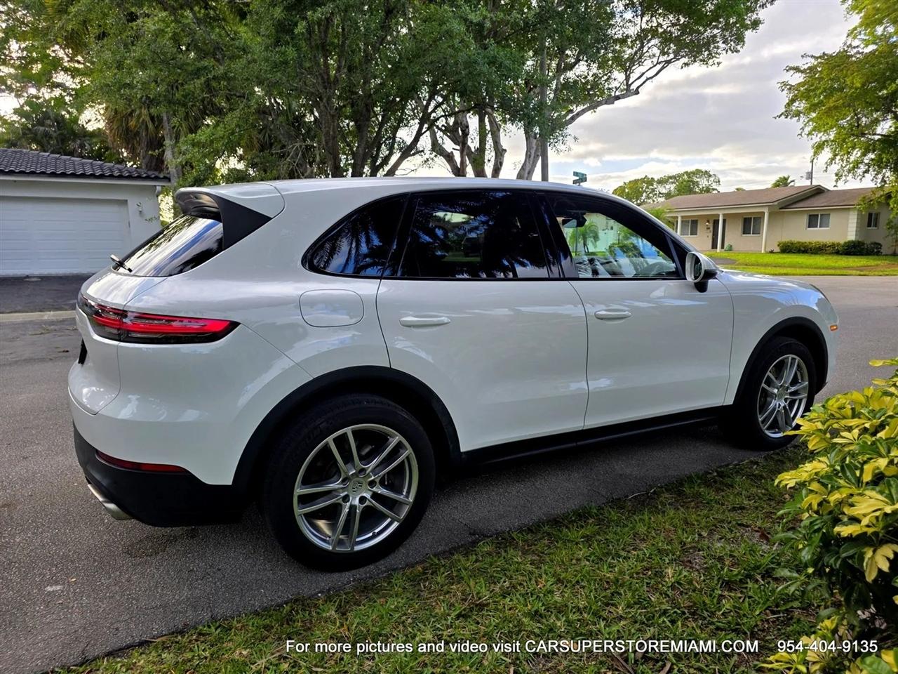 Porsche Cayenne  2019