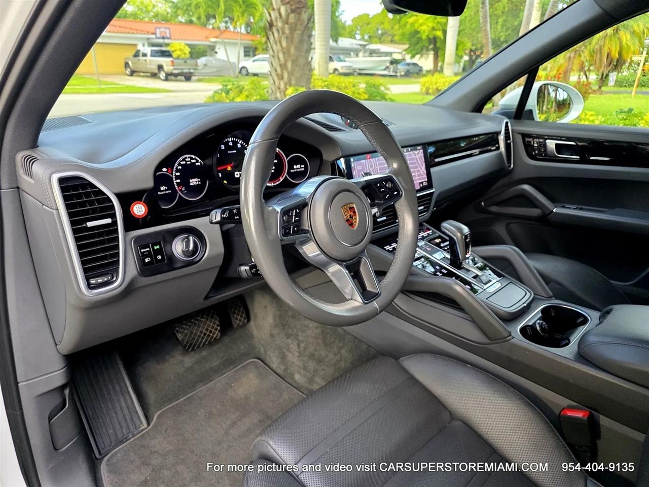 Porsche Cayenne  2019