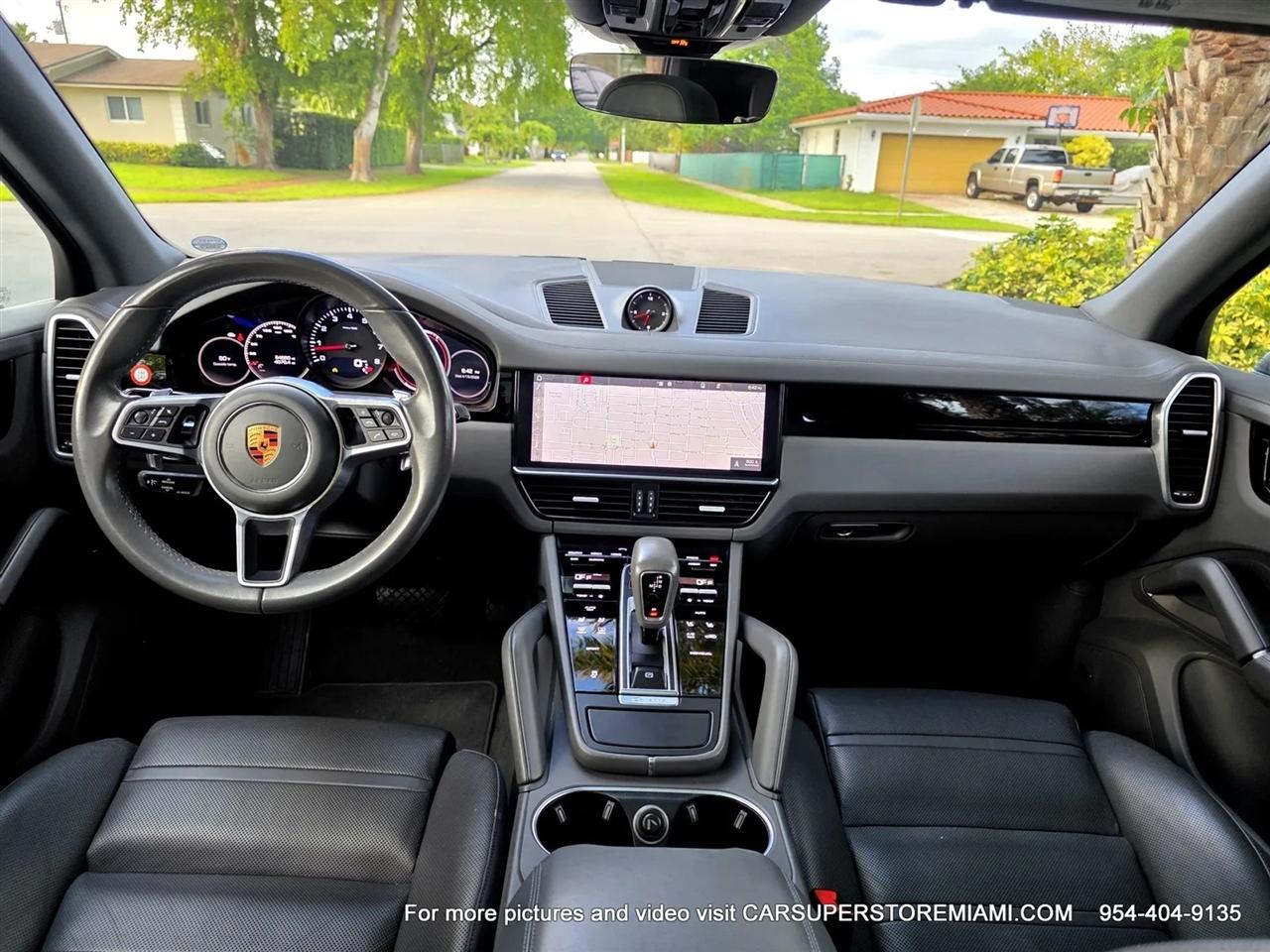 Porsche Cayenne  2019