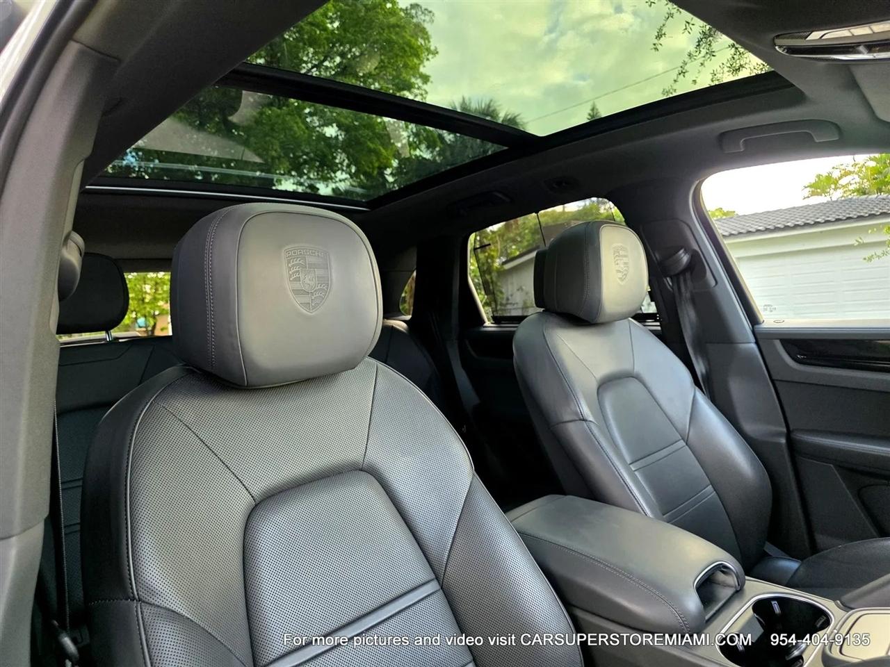 Porsche Cayenne  2019