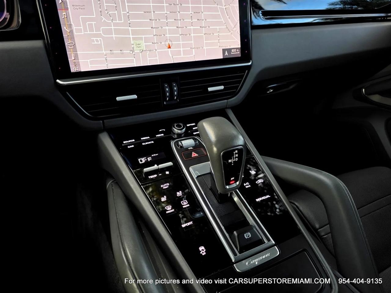 Porsche Cayenne  2019