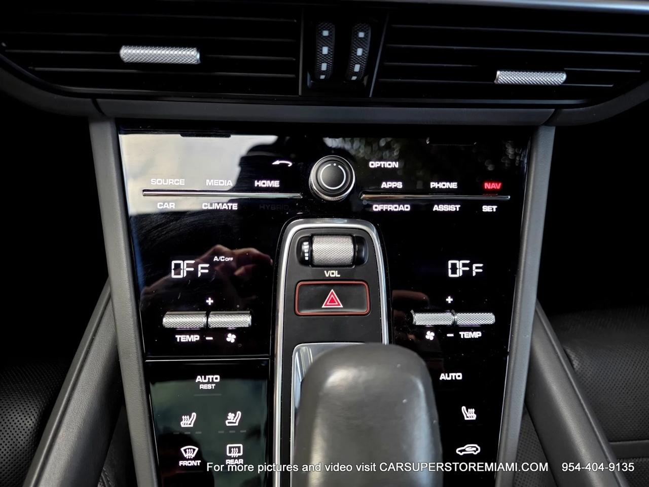 Porsche Cayenne  2019