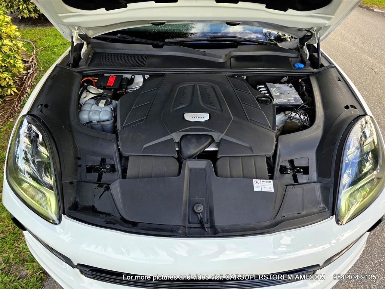 Porsche Cayenne  2019