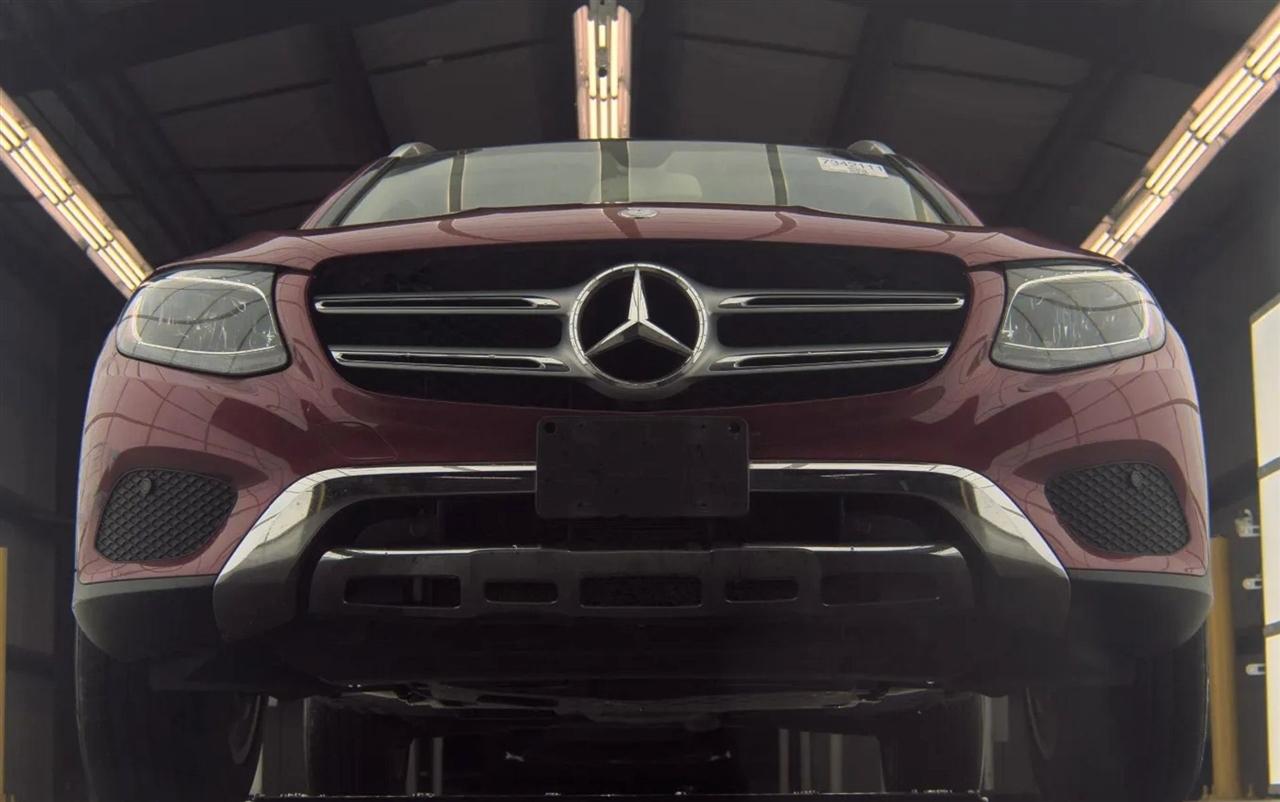 Mercedes-Benz GLC-Class  2016