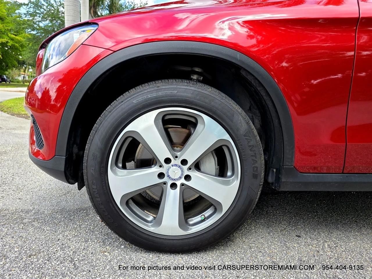 Mercedes-Benz GLC-Class  2016