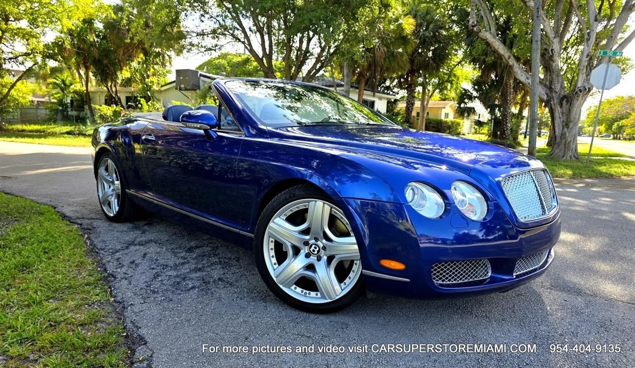 Bentley Continental GTC  2008