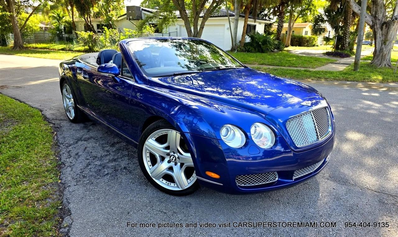 Bentley Continental GTC  2008