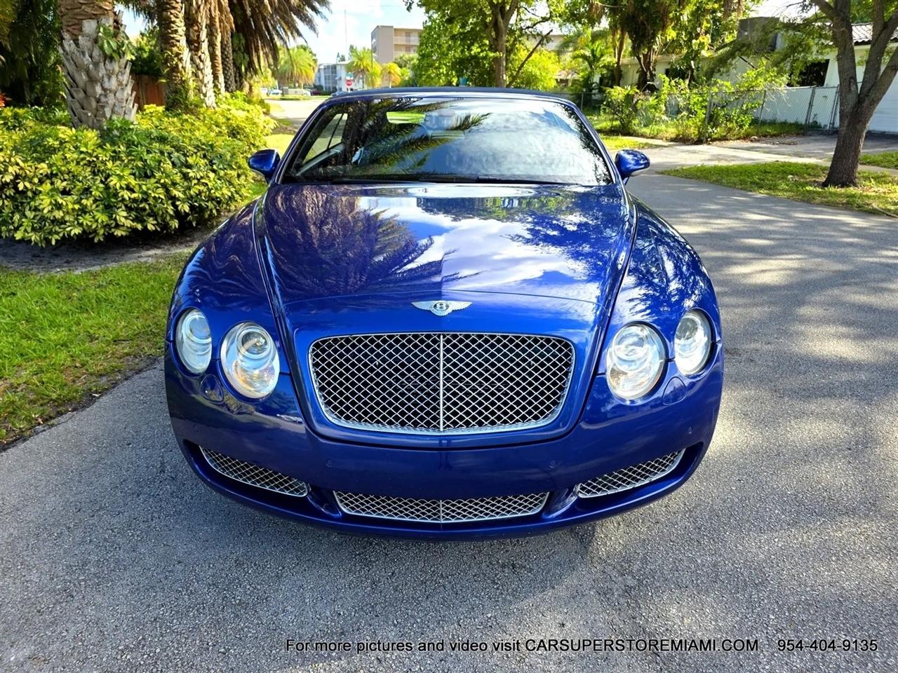 Bentley Continental GTC  2008