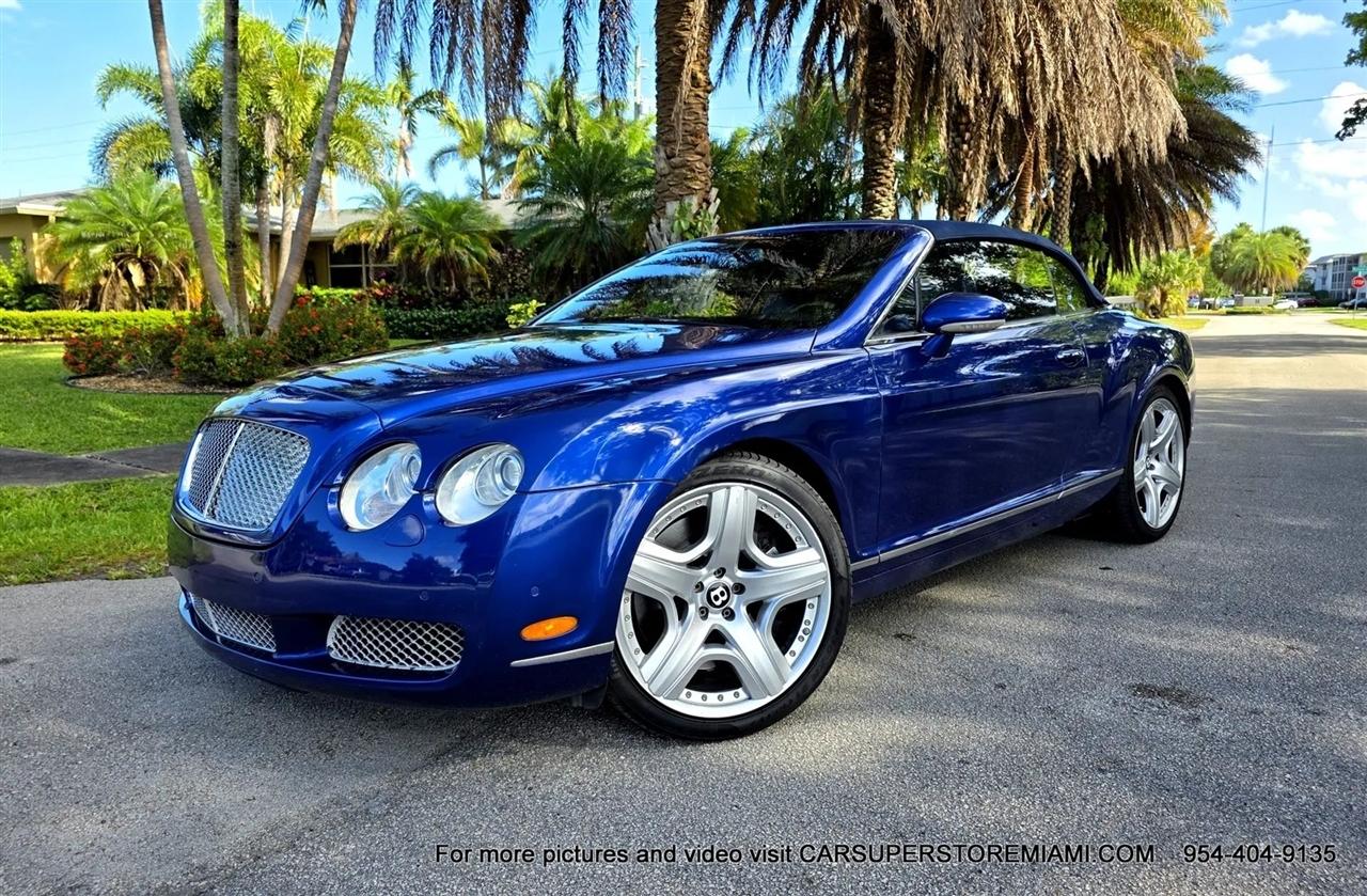 Bentley Continental GTC  2008