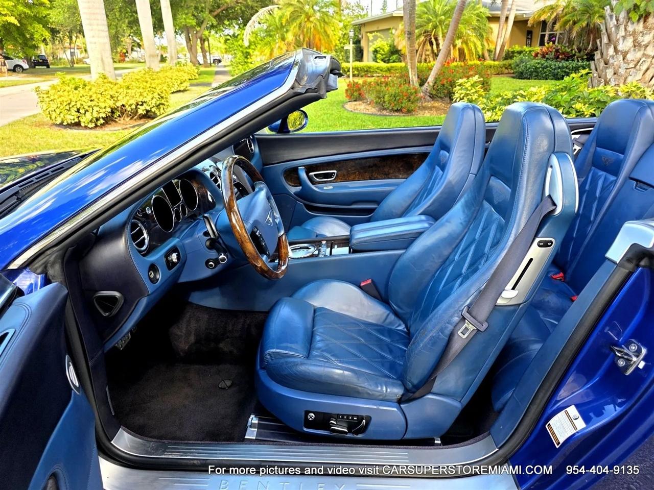 Bentley Continental GTC  2008