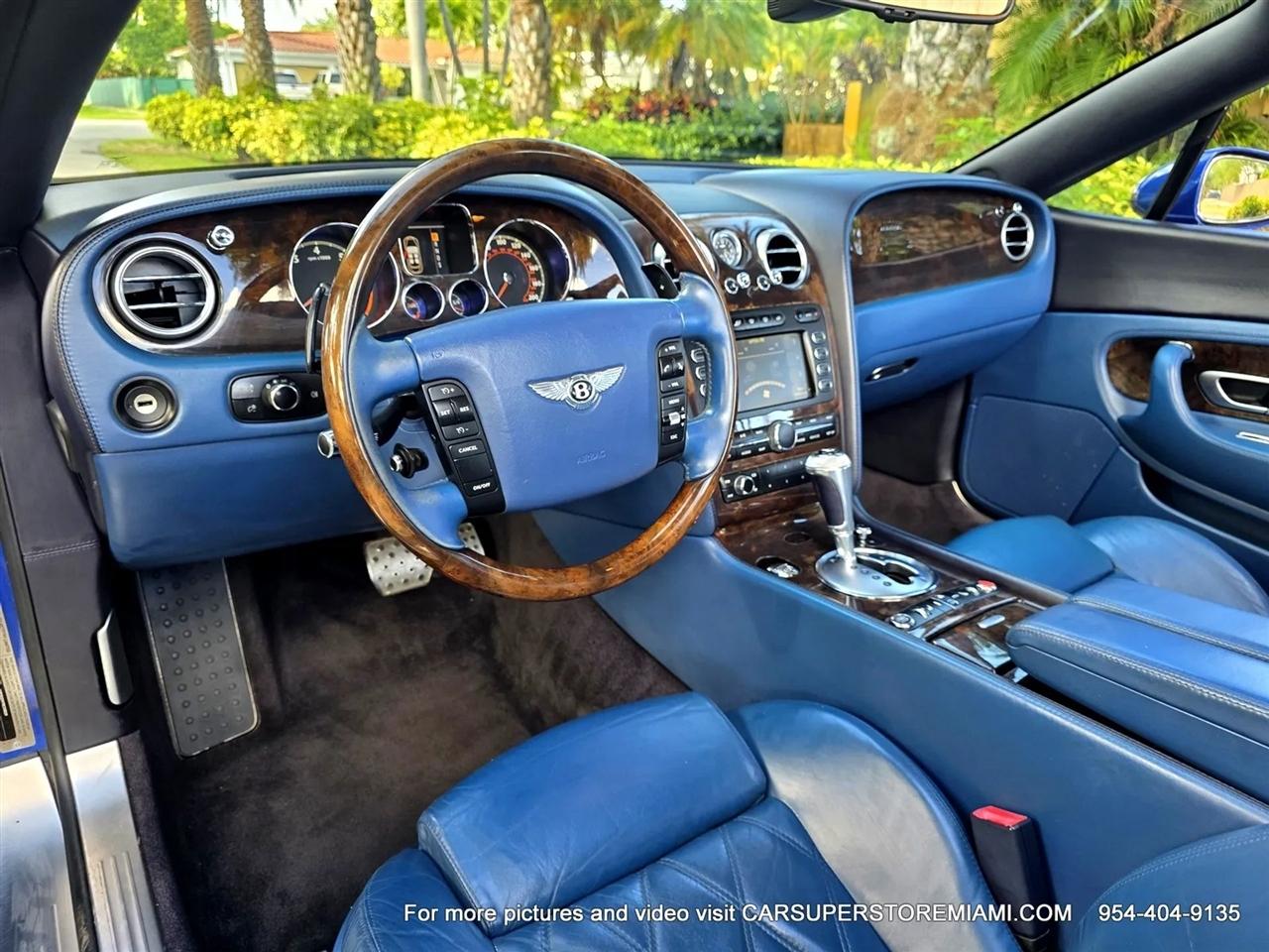 Bentley Continental GTC  2008