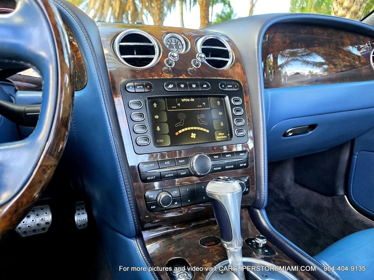 Bentley Continental GTC  2008