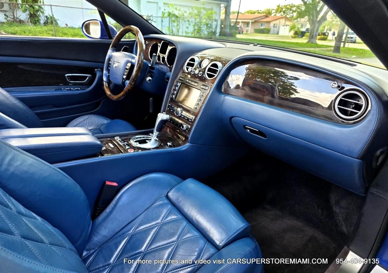 Bentley Continental GTC  2008