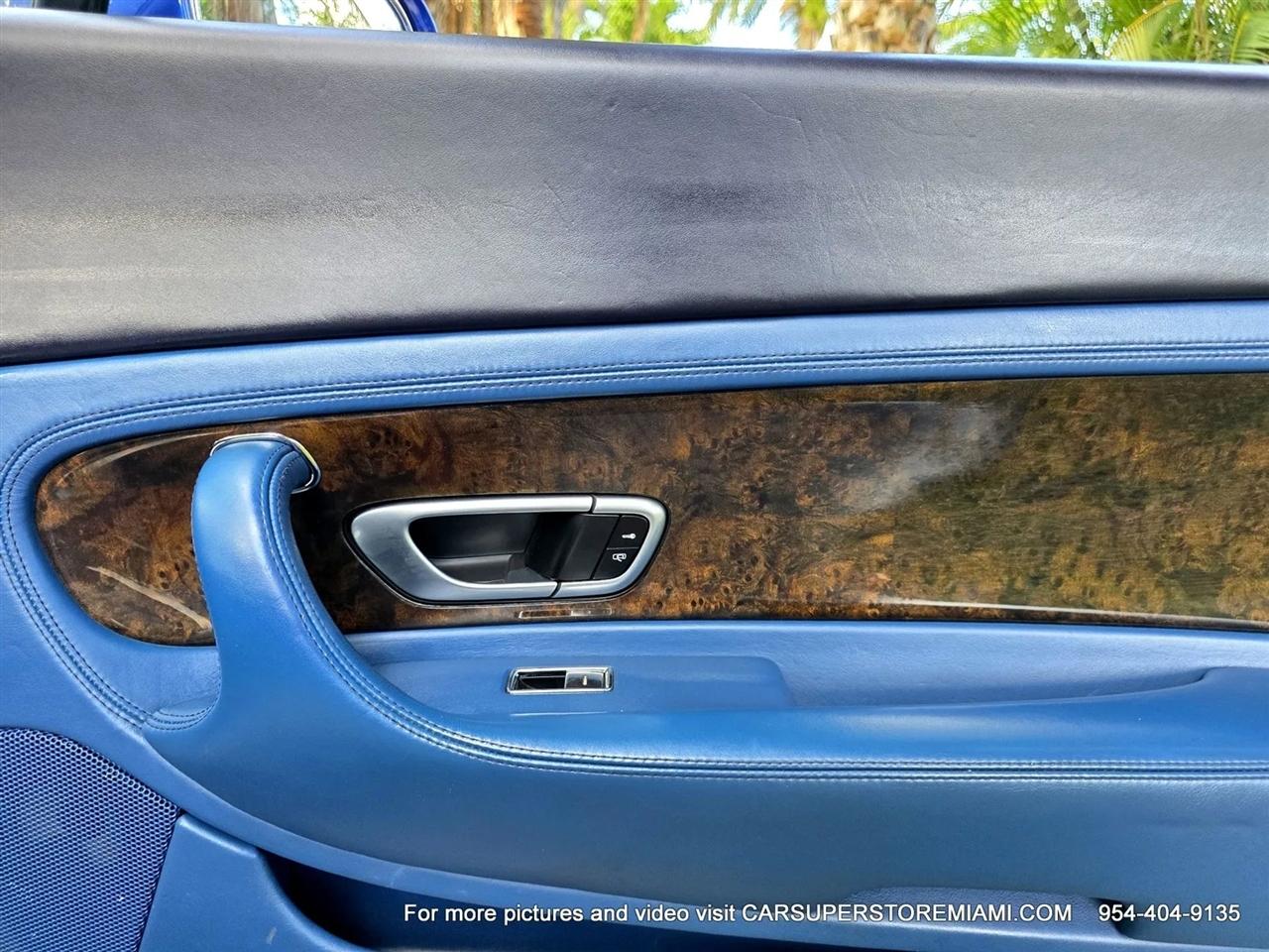 Bentley Continental GTC  2008