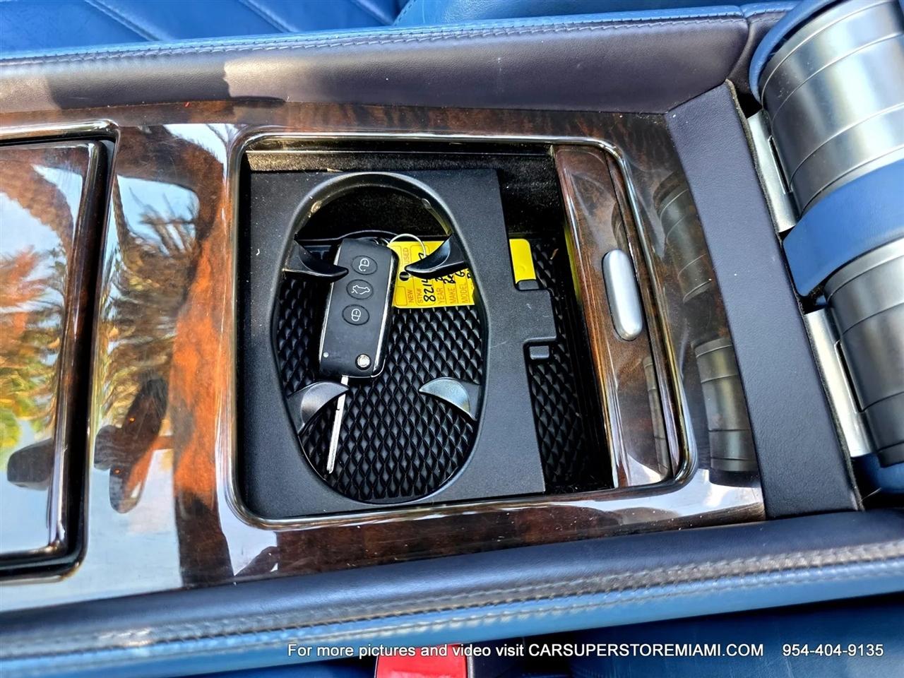 Bentley Continental GTC  2008