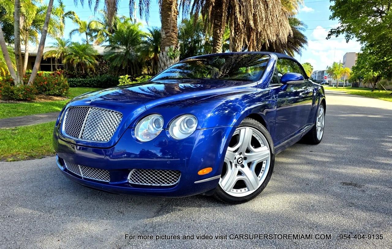 Bentley Continental GTC  2008
