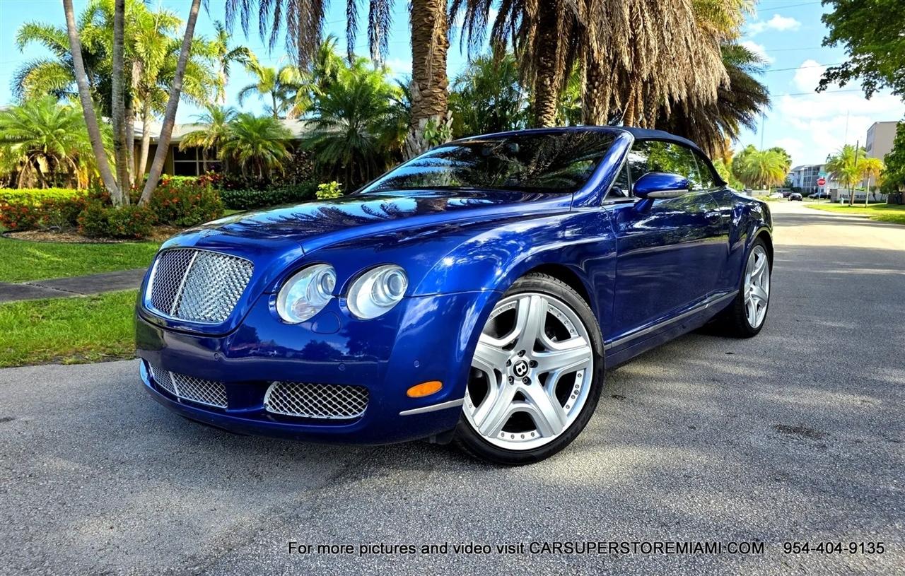 Bentley Continental GTC  2008
