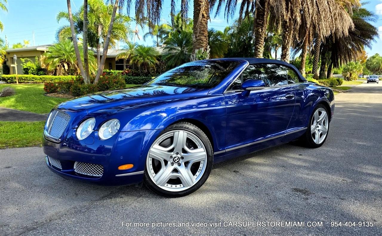 Bentley Continental GTC  2008