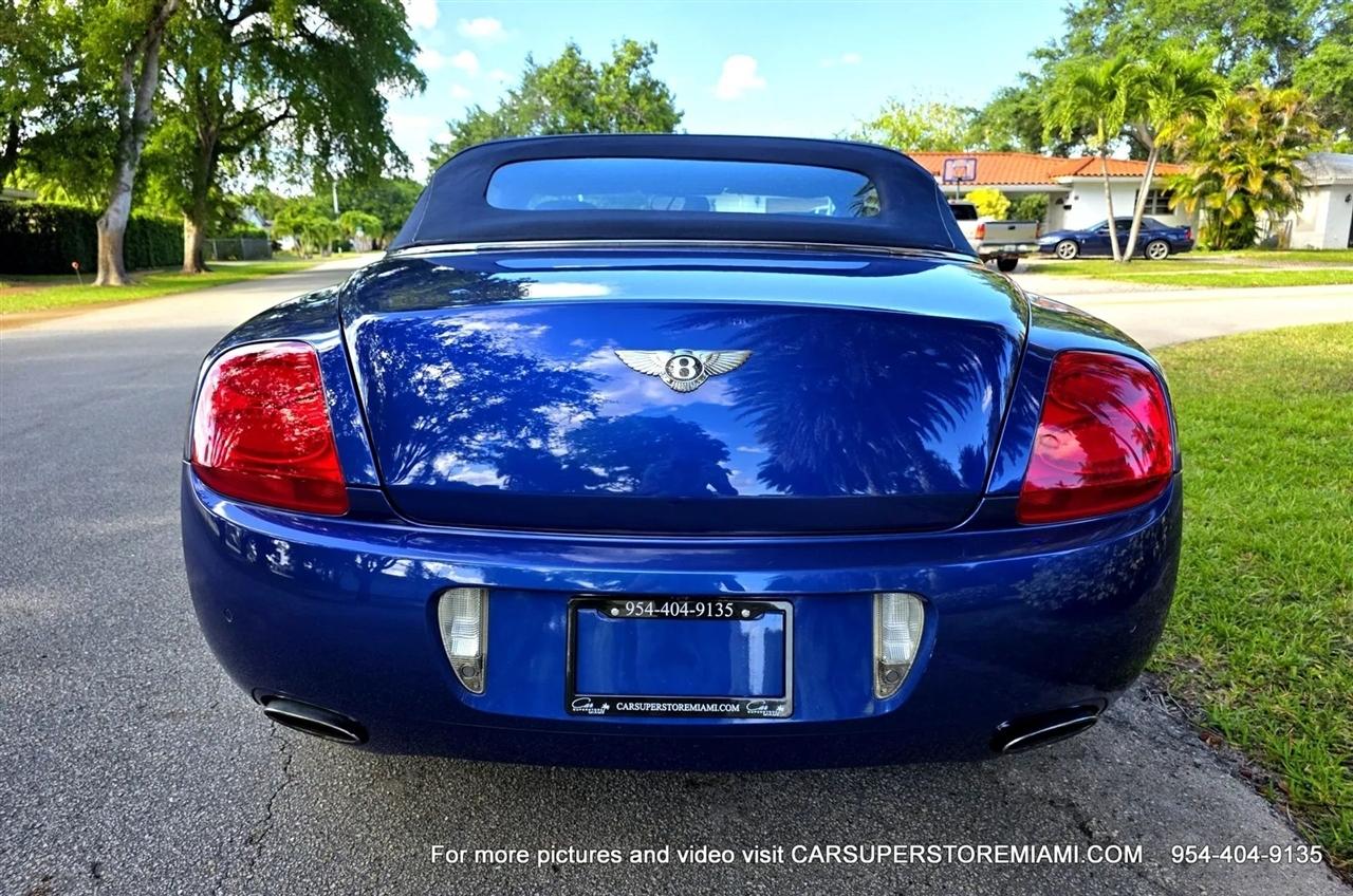 Bentley Continental GTC  2008