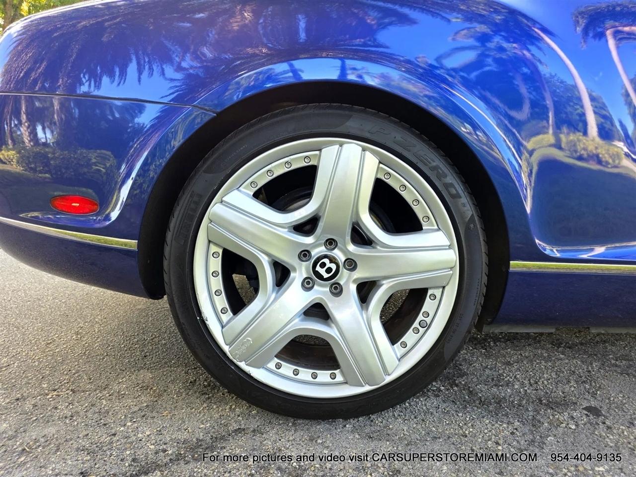 Bentley Continental GTC  2008