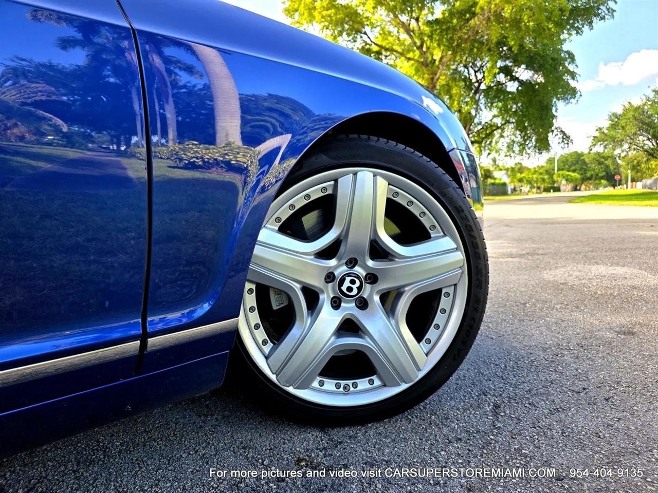 Bentley Continental GTC  2008