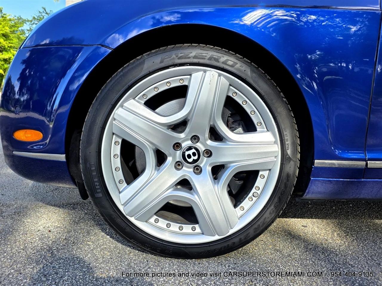 Bentley Continental GTC  2008