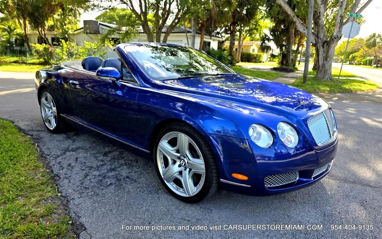 Bentley Continental GTC  2008