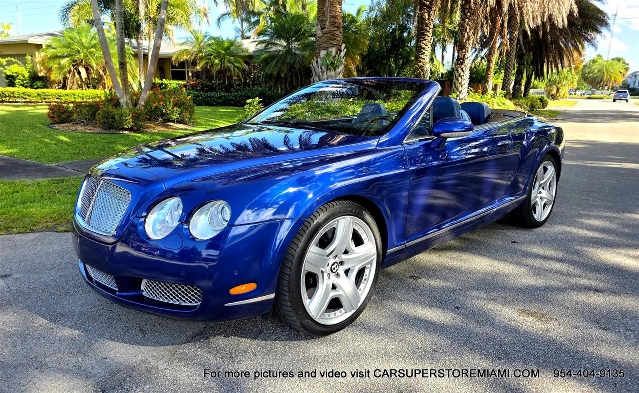 Bentley Continental GTC  2008