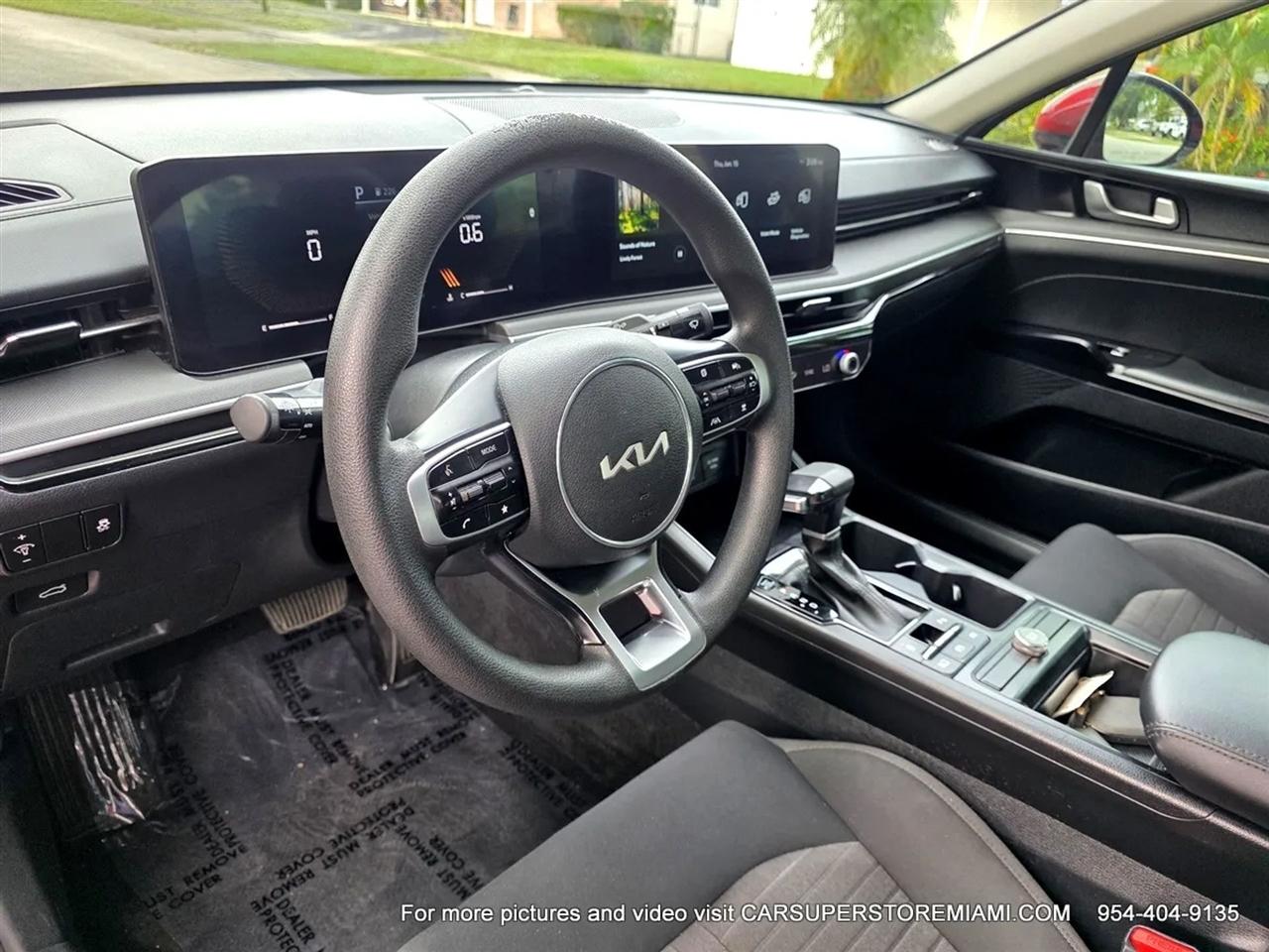 Kia K5  2025