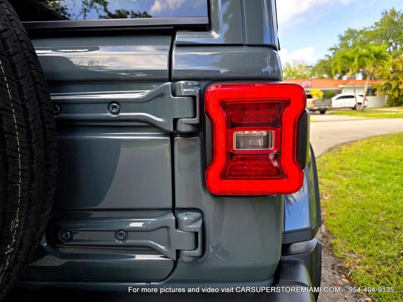 Jeep Wrangler 4xe  2025