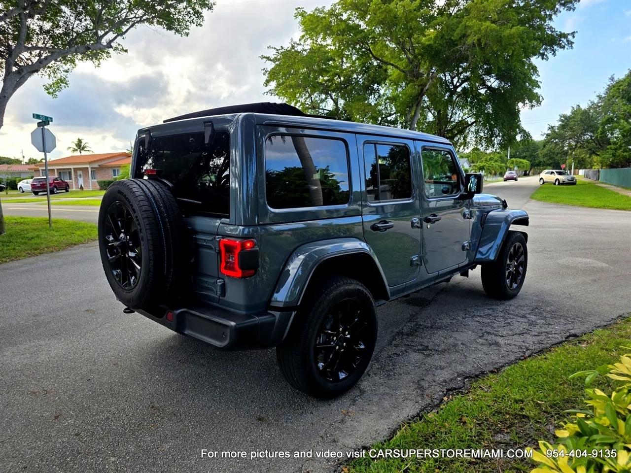 Jeep Wrangler 4xe  2025