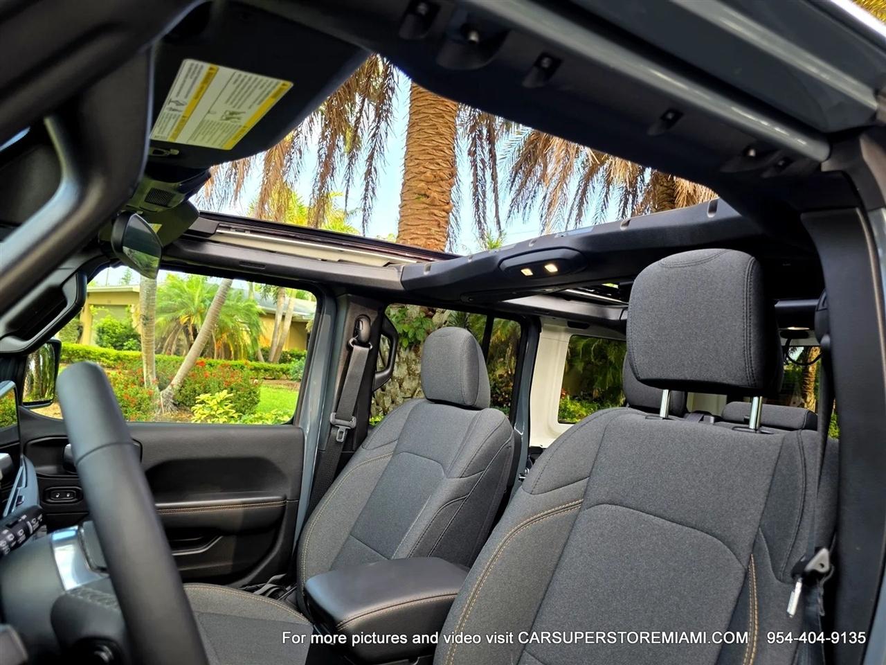 Jeep Wrangler 4xe  2025