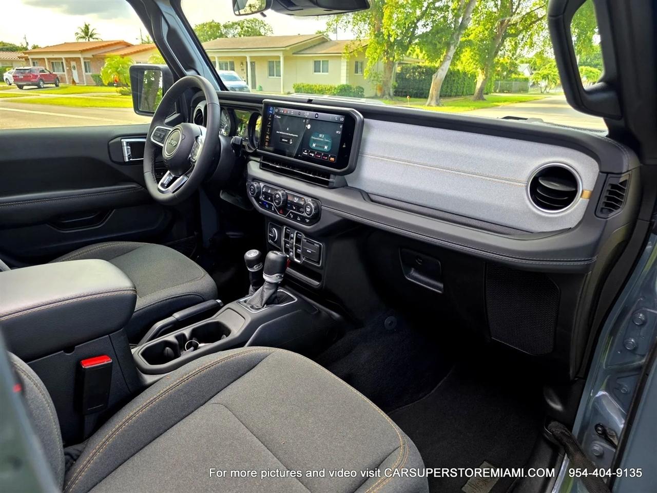 Jeep Wrangler 4xe  2025