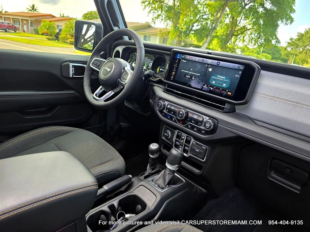 Jeep Wrangler 4xe  2025