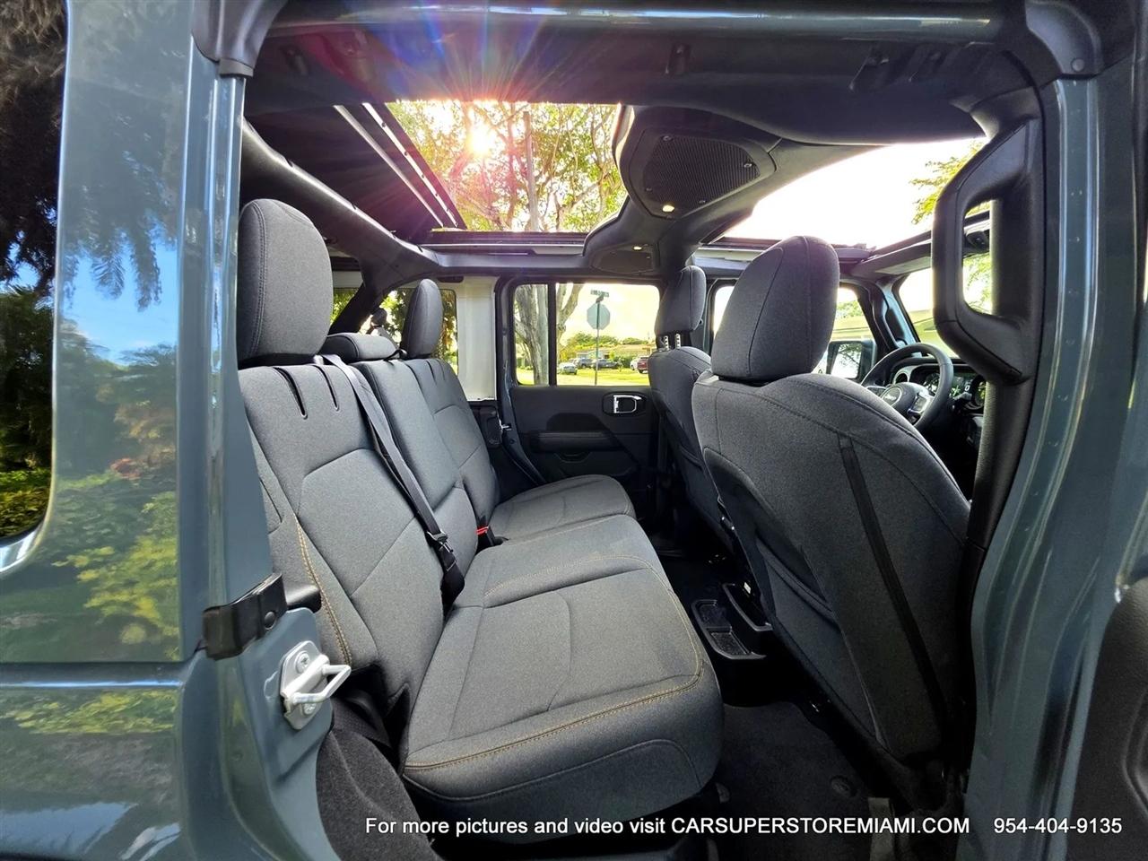 Jeep Wrangler 4xe  2025