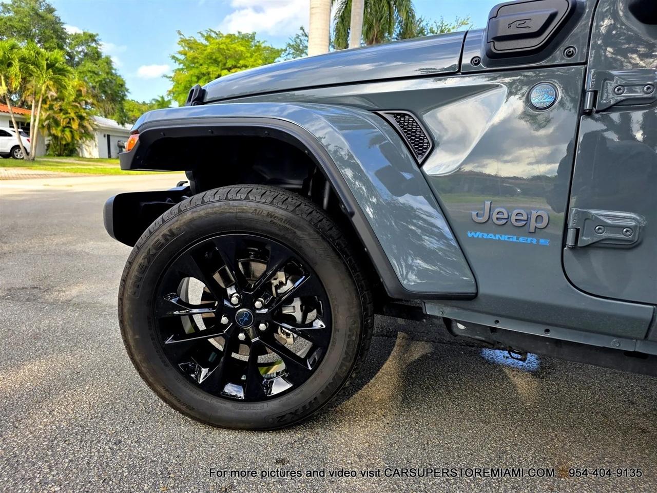 Jeep Wrangler 4xe  2025