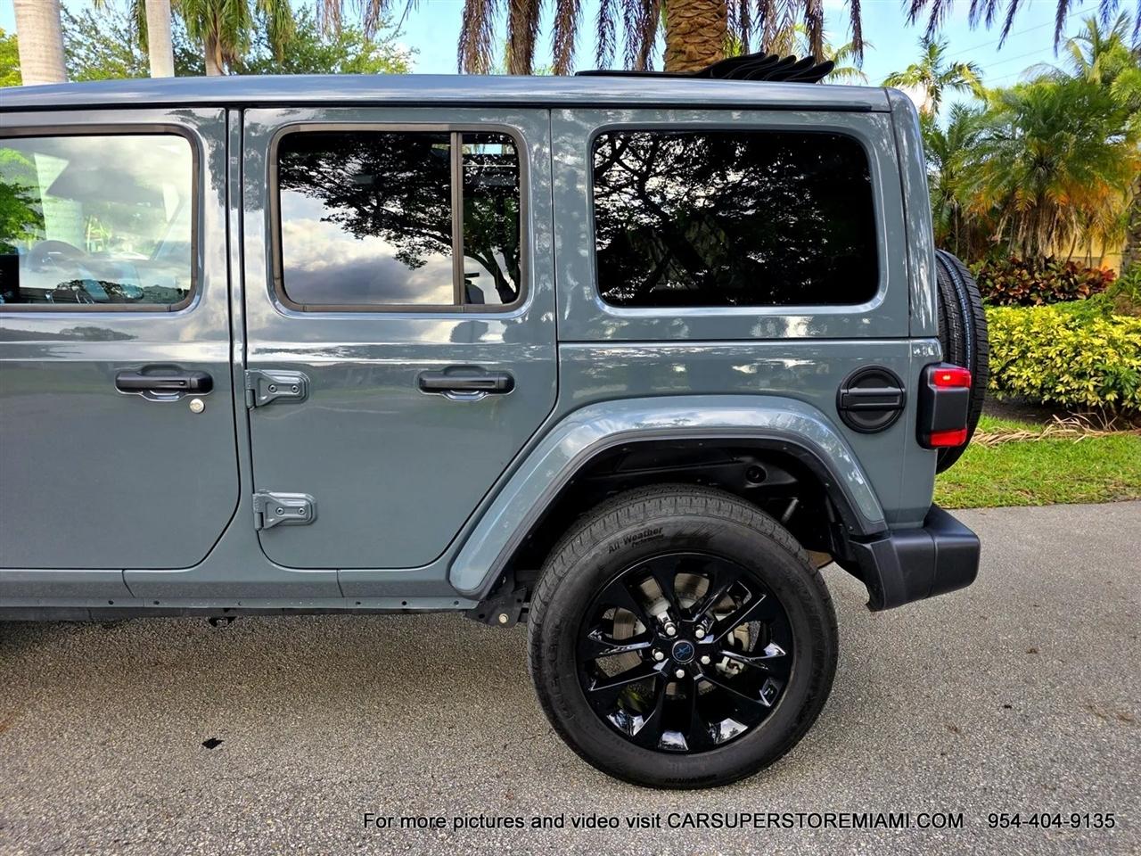 Jeep Wrangler 4xe  2025