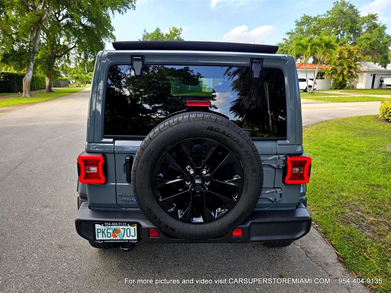 Jeep Wrangler 4xe  2025