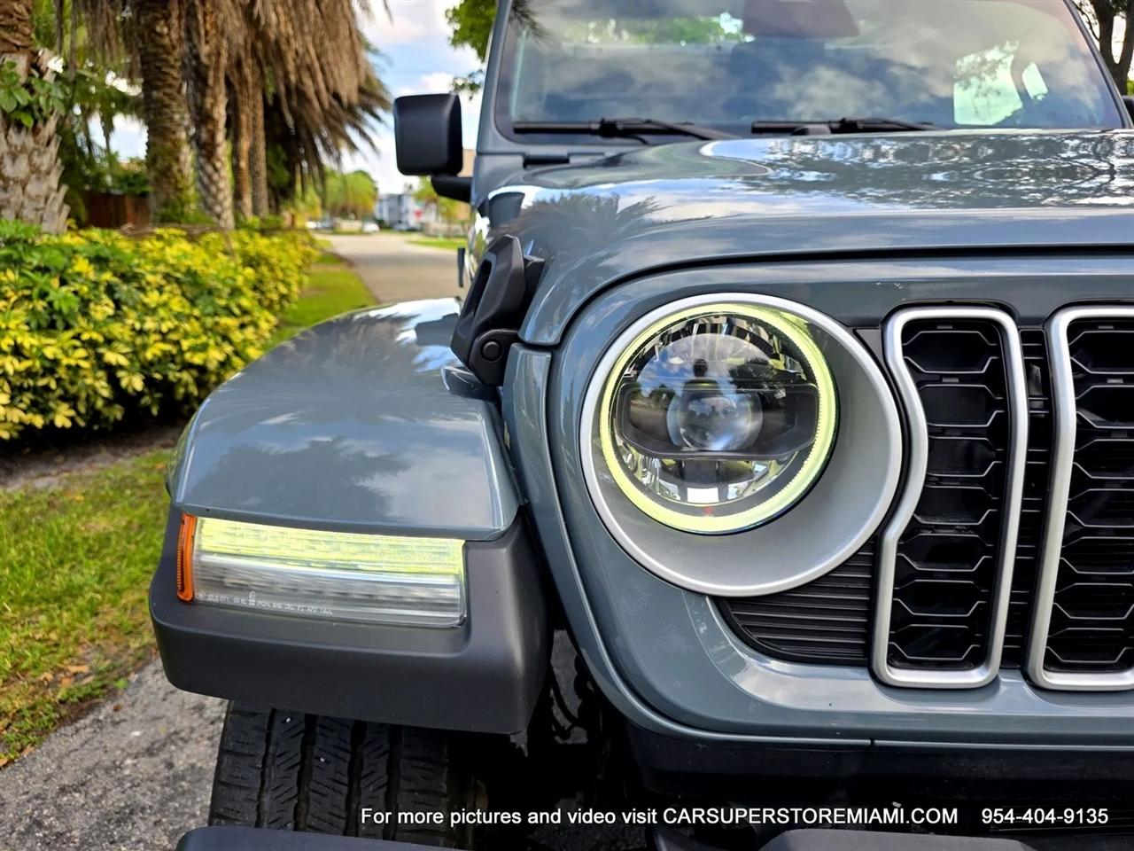 Jeep Wrangler 4xe  2025