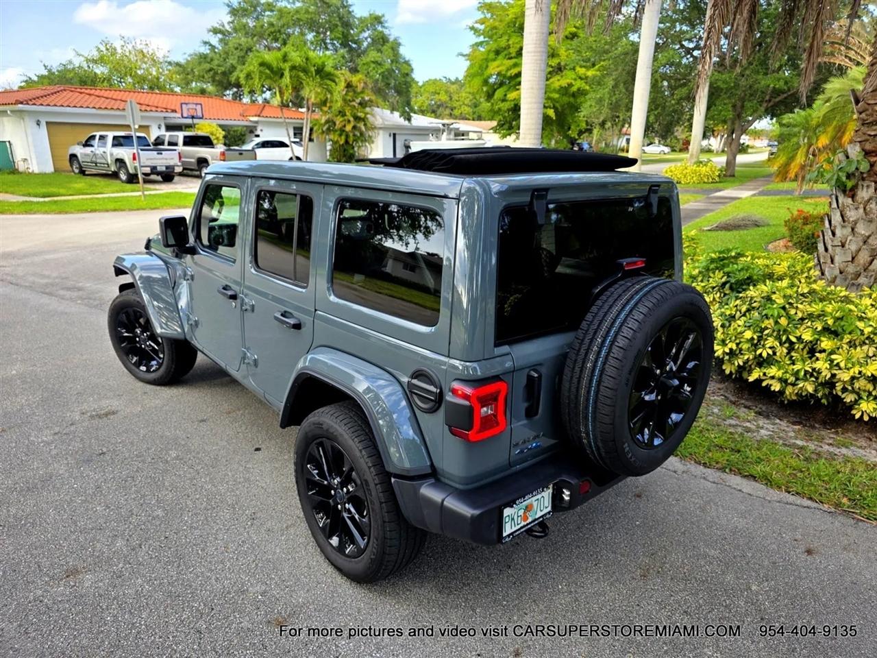 Jeep Wrangler 4xe  2025