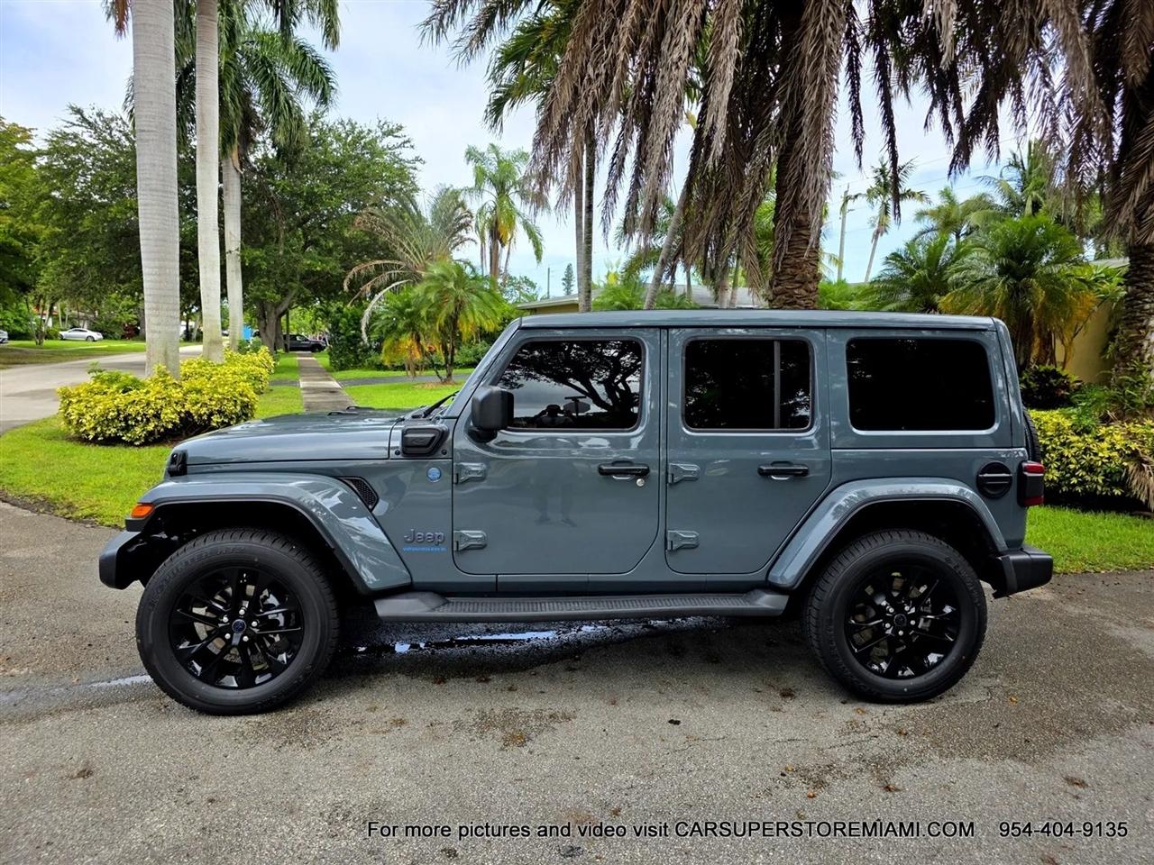 Jeep Wrangler 4xe  2025