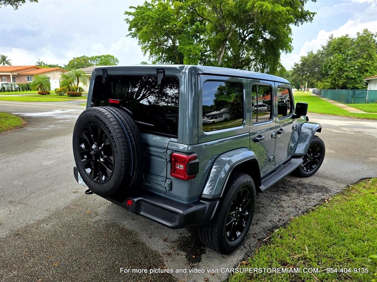 Jeep Wrangler 4xe  2025