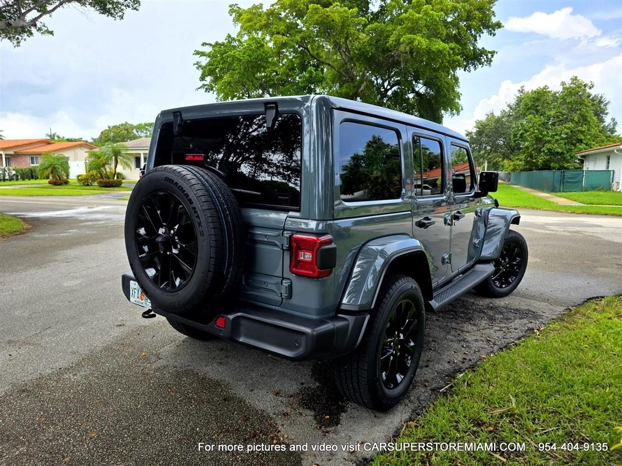 Jeep Wrangler 4xe  2025