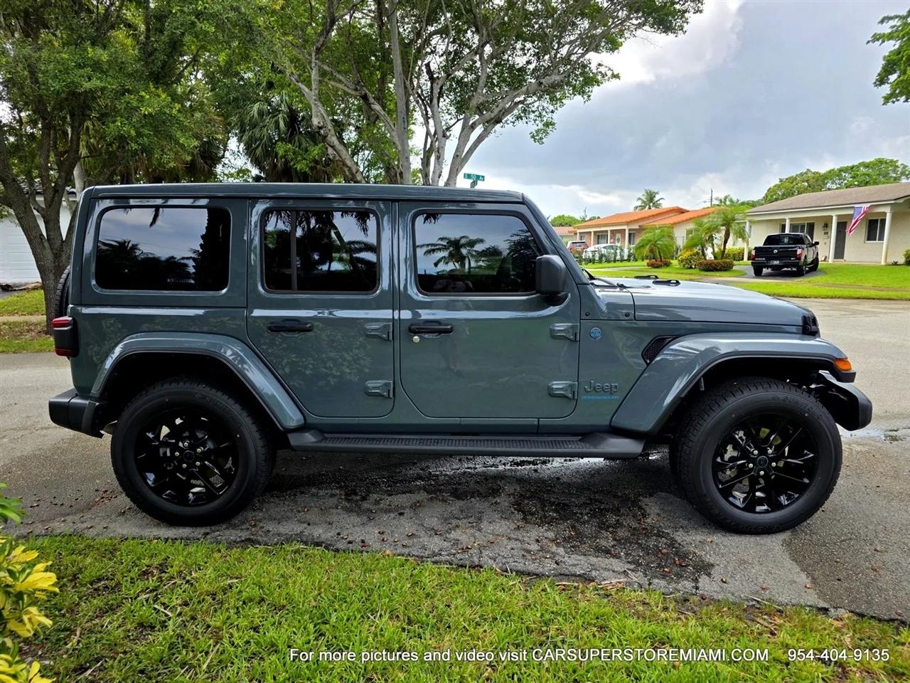 Jeep Wrangler 4xe  2025
